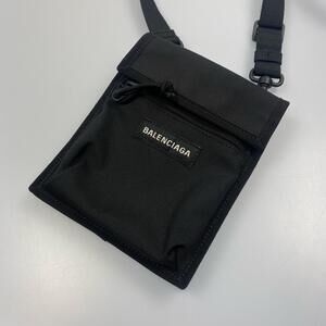 BALENCIAGA EXPLORER Shoulder Bag